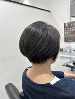 セカンド(Second)&nbsp;Second   ×　ショートスタイル