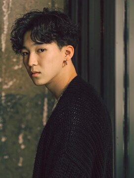 ダグラスヘア フォーシーム 三重 四日市(Douglas hair FOUR SEAM) 【スパイラルパーマ】スパイラルセンターパート