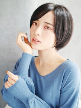 ロメオ (ROMEO) 大人ツヤ感ショート『ＲＯＭＥＯ八王子』