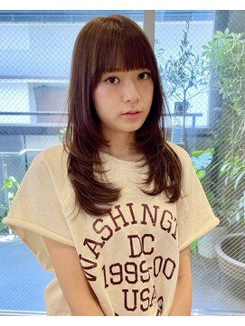 グリーン 町田(green) 【ミディアム】肩でくびれるシルエット