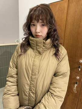 ベージュカラー