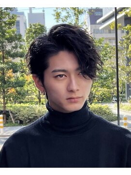 アストラ(ASTRA) MEN’S HAIR/波巻きツイストスパイラル/リバースセンターパート