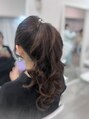 ホワイト(White)&nbsp;王道可愛いポニーテール！ボリュームを出しふわふわ仕上げです！