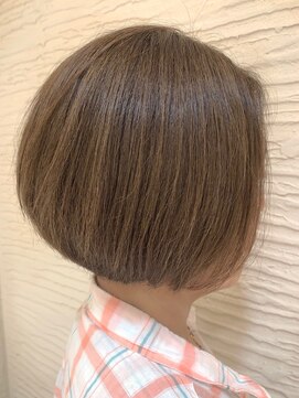 モリオ フロム ロンドン サッポロファクトリー店(morio FROM LONDON) 【morio】黒髪にも◎大人かわいい前下がりショートボブ