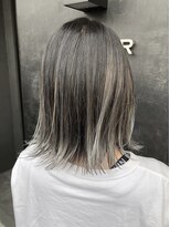 アドレ(ADORER)&nbsp;ホワイトグレイヤージュ