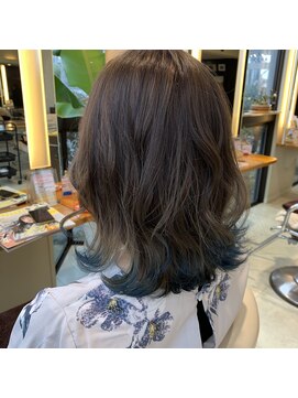 五番街 《五番街》グレージュ×裾カラーブルー