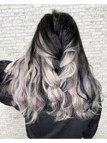 ホワイト(WHITE)&nbsp;[WHITE RYOTA] インナーカラー＋ホワイトアッシュ