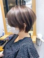 アヴァロン(AVALON)&nbsp;【30代40代】横顔美人な絶壁解消ショートパーマ「永田カズヤ」