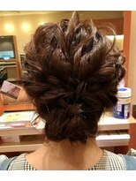 美容室ページボーイ&nbsp;ヘアアレンジ、アップスタイル