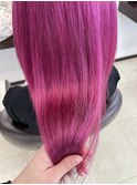ビビットピンク