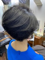 エムタニグチギンザ(M.TANIGUCHI GINZA)&nbsp;【イノア】アッシュグレー/イヤリングカラー