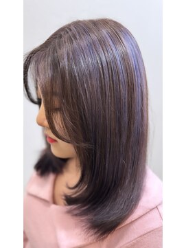 ラビス クローバー(Lovis clover) ハイライトカラー