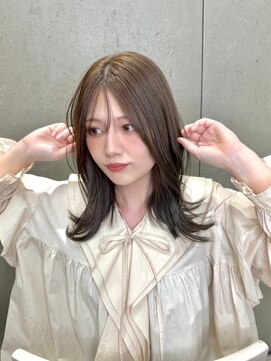 ナイン(nine,s) Olivebeige × beige