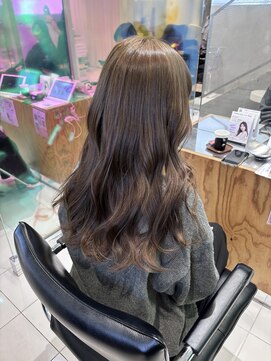 ローウェ 立川(Louwe) オリーブカラー