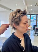ブリーチカラーメンズカット