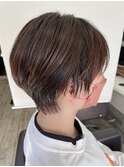 ショートボブ