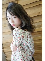リシェル(RICHEL)&nbsp;ヘアスタイル　ミディアム　小顔ヘア