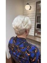 ヘアメイクスタジオ アビール 調布(abi‐ru)&nbsp;癖毛を活かした柔らかマッシュ