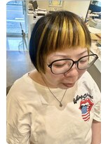 アクシア ヘア(Axia. Hair) ショート姫カット+ダブルカラー