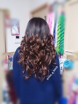 クレイジービッチ(CLAY G BITCH)&nbsp;【￥13000】仙台エクステ 胸下ストレート 付け放題あります♪