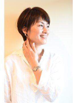 イツモノトコロ(kami to zakka) 【イツモノトコロ】骨格補正ショート