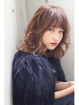 バルバオ サロンドベレーザ 大須(BALBAO salon de belleza) 『インナーハイライト』ミディアムスタイル