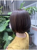 ショートボブ
