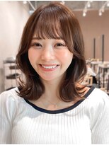 アンアミ シブヤ(Un ami shibuya) 【Unami shibuya】TOMI 小顔ミディアムボブ　グレージュ
