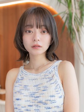 イオ 本厚木(io) 20代30代くびレイヤーイメチェンフルバング似合わせカット