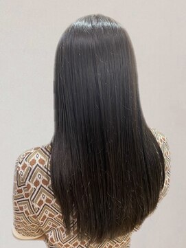 ヘアーワークスタジオ ノイズ(noize) #オリーブカラー #透明感カラー #艶カラー