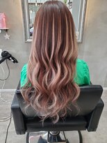 アムロードヘア(Amouroad hair)&nbsp;バレイヤージュ風ロングヘア