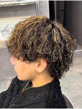 ＊ダメージに合わせた薬剤で痛みを最小限に出来る波巻きパーマ<渋谷/メンズ/メンズパーマ/眉毛＞