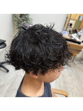 クロエバイラヴィズム 郡山さくら通り店(CLOE by LUVISM) カーリーパーマ・メンズ