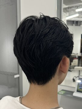 バース 梅田中崎町店(BIRTH) ニュアンスパーマセンターパートフェザーパーマ韓国メンズパーマ