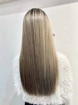 ブレンド 渋谷(BLend) 黒髪ボブルフネビージュ小顔ワンレンスペインカール