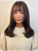 ダークブラウン 顔周りレイヤー 小顔カット 内巻きへア 艶髪