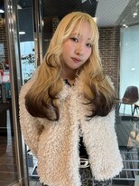 ヘアーアンドメイク ビス(HAIR&MAKE bis) 個性派デザイン/ブロンド×エンドカラー【多田華歌】