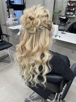 リノート バイ エゴル 名古屋(LINOET by ENGOL)&nbsp;【手島カミラ】ハーフアップ/ヘアセット/お呼ばれヘアセット