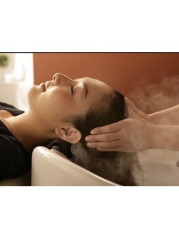 認定スパニスト在籍【頭皮洗浄ケア＋筋膜ほぐし＋香りリラックス】極上スパを体験してみて♪