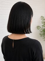 デュッカダブリュー(Duka W)&nbsp;【切りっぱなしボブ】