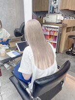ミラ 新宿(MILA)&nbsp;フェイスフレーミング/ハイトーンカラー/ブリーチ/レイヤー/