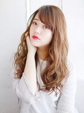 ヘアメイク ナル(hair make nalu) ツヤ感ヌーディーベージュのミックスカール