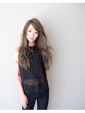 アリン(allin) 透明感×大人シアグレージュ