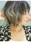 ショート・ハイライトスタイル