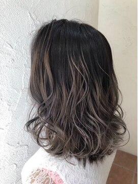 モードケイズ 阪急茨木店(MODE K's) バレイヤージュカラー