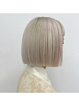 クク(QUQU) ホワイトボブはテクニック