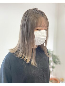 ヨーク(YOKE) 【YOKE】20代30代ロングボブ前下がりツヤ感