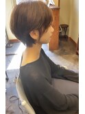 耳掛けマッシュショート