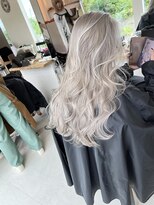 アルーナビューティデザイン ホワイトグレージュ