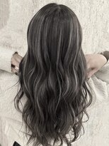 マーシュアトレ(marshu atre)&nbsp;白髪ぼかしハイライト/ロング.ミディアム.ボブ/20代30代40代